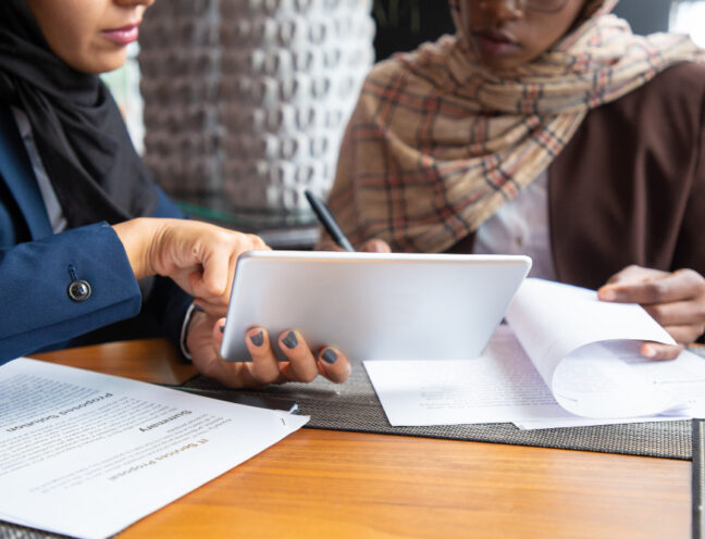 commercial-license-in-dubai-mainland-vs-freezone